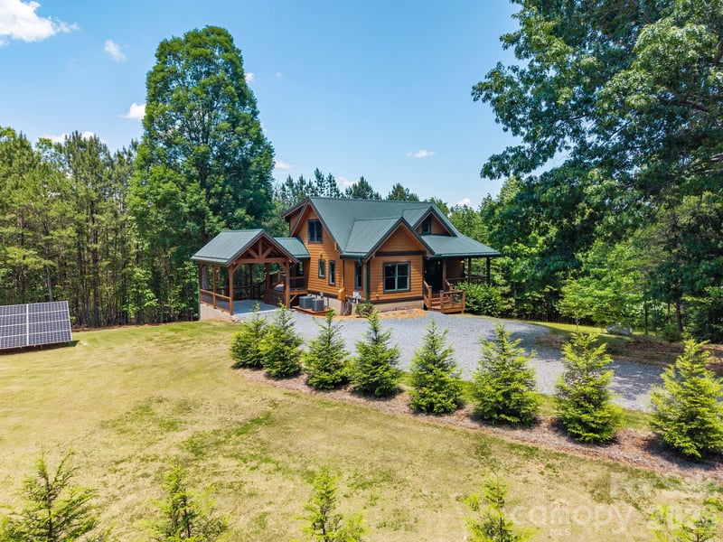 280 Hidden Lake Pw, Nebo, NC 28761