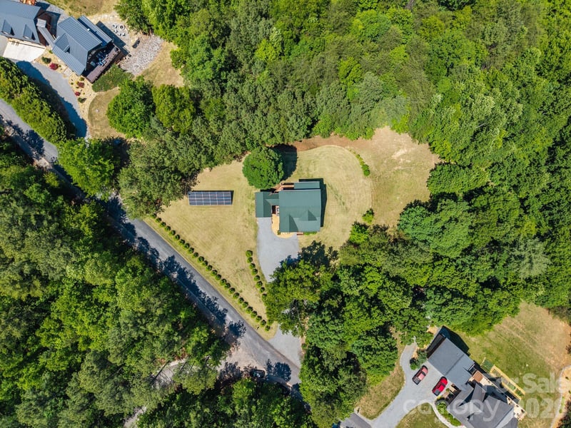 280 Hidden Lake Pw, Nebo, NC 28761