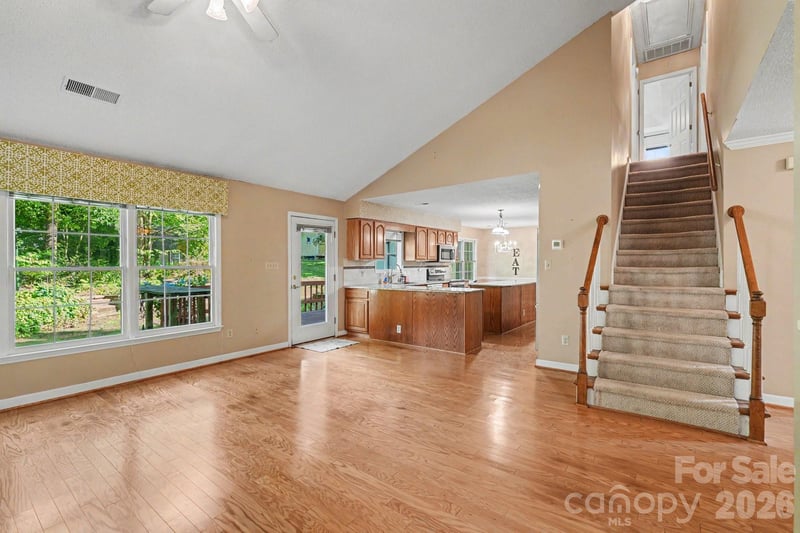 3032 Oakcroft Dr, Matthews, NC 28105