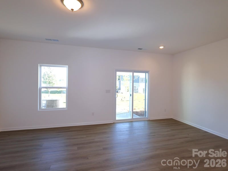 2718 Yeager Dr, Concord, NC 28027