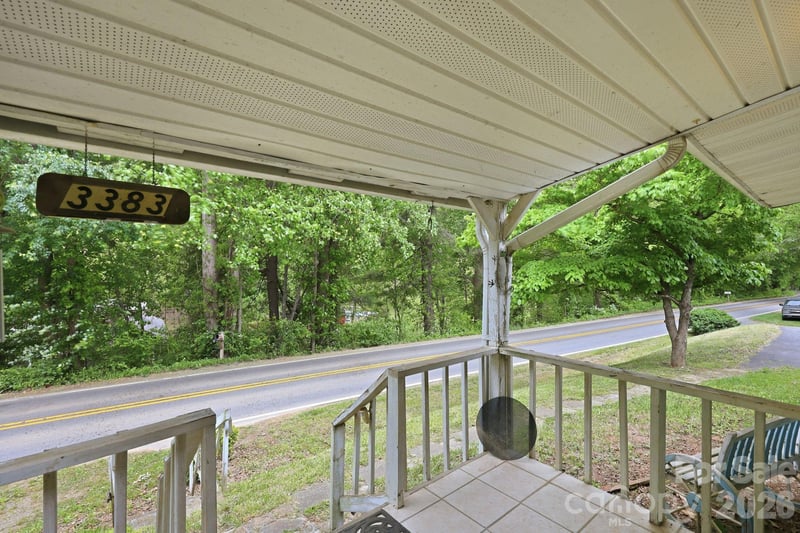3383 Thickety Rd, Clyde, NC 28721