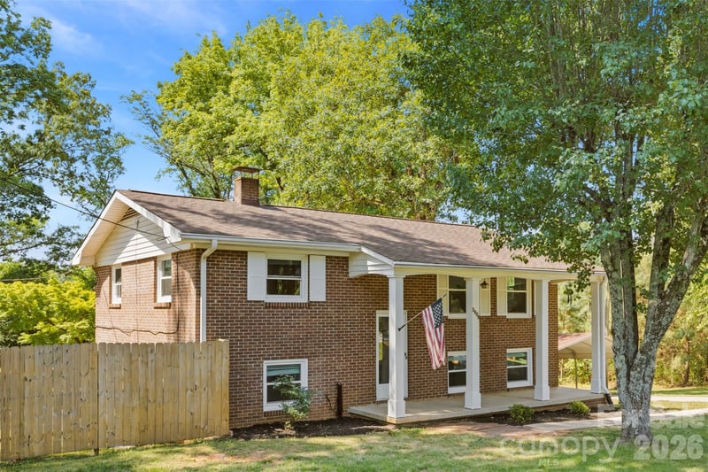 3806 Amsbury Rd, Concord, NC 28025