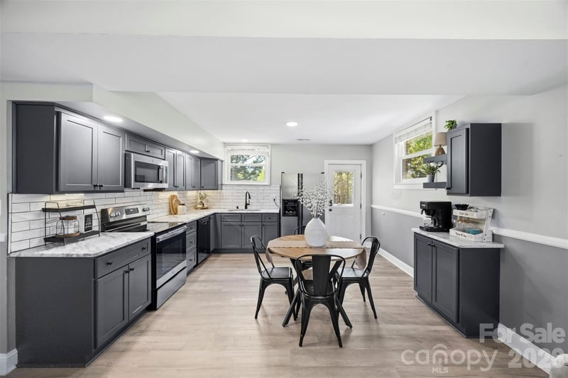 3806 Amsbury Rd, Concord, NC 28025