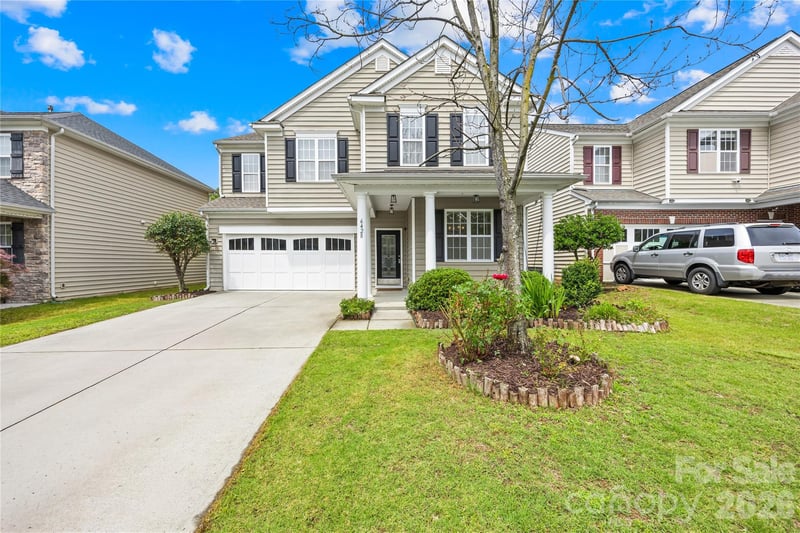 6428 Manitoba Ln, Charlotte, NC 28277