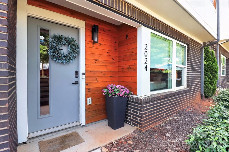 2024 Bryant Park Dr, Charlotte, NC 28208