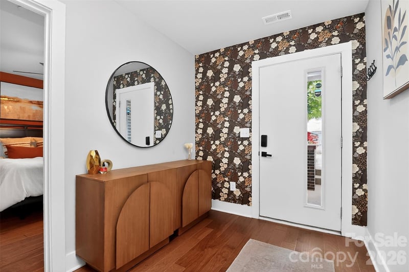 2024 Bryant Park Dr, Charlotte, NC 28208