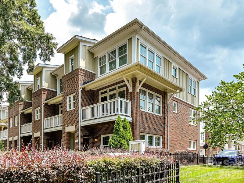 131 Grandin Rd, Charlotte, NC 28208