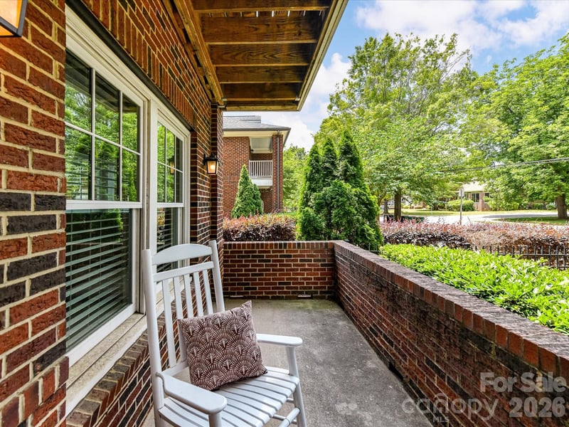 131 Grandin Rd, Charlotte, NC 28208