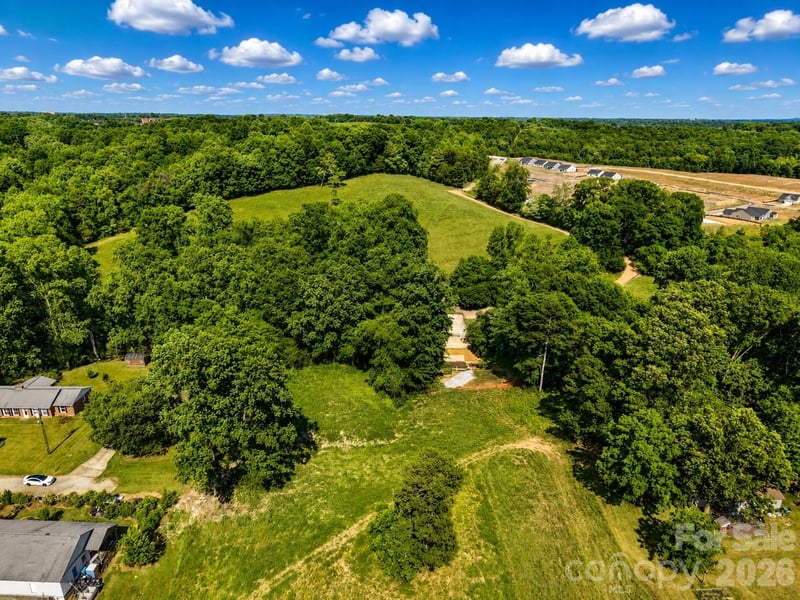 Kent Dr, Newton, NC 28658