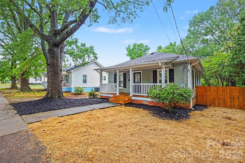 303 10th St, Kannapolis, NC 28083