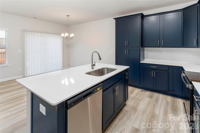 5102 Tommy Ln #604, Stanley, NC 28164