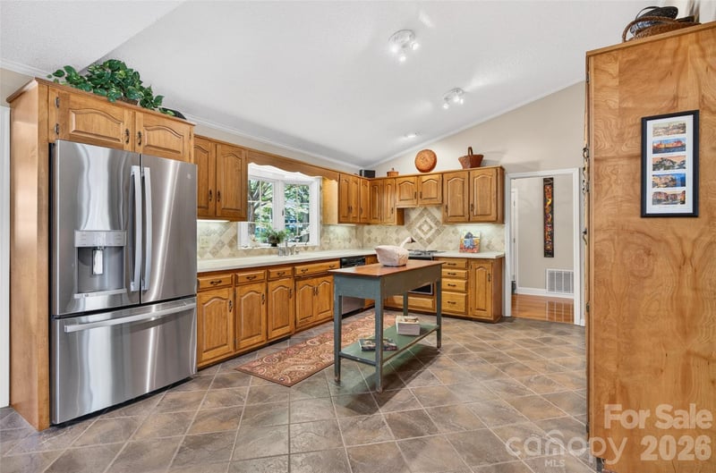 989 Hampton Pl, Mooresville, NC 28115