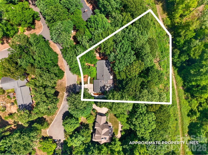 989 Hampton Pl, Mooresville, NC 28115