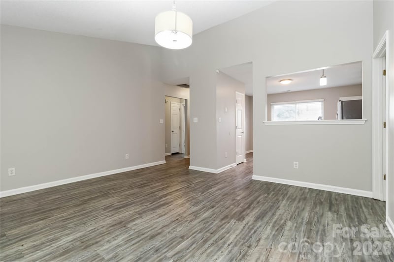 2721 Fairstone Ave, Charlotte, NC 28269