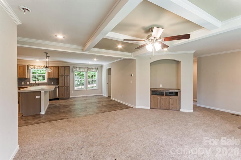 1060 Pickens Hw, Rosman, NC 28772