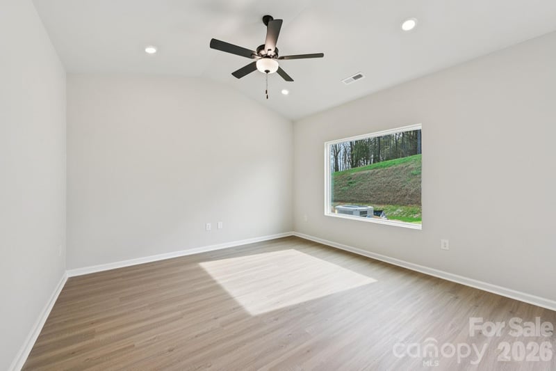 3413 Yorkshire Dr, Gastonia, NC 28052