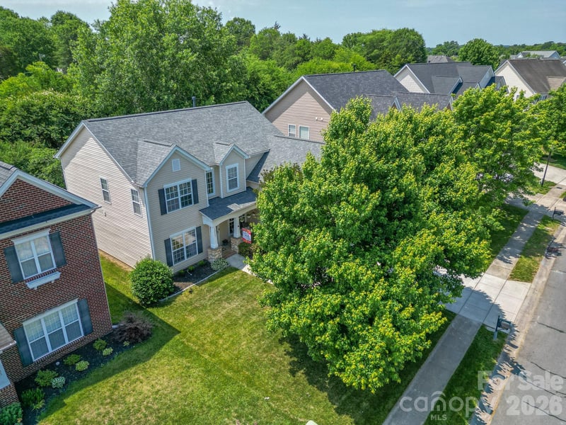 10507 Bere Island Dr, Charlotte, NC 28278