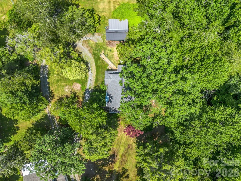 813 Montreat Rd, Black Mountain, NC 28711