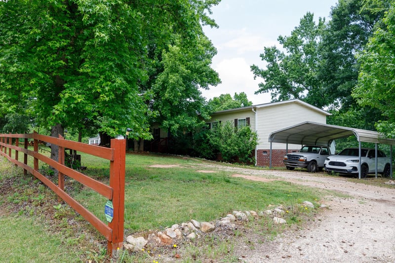 854 Butler Lake Rd, Chester, SC 29706
