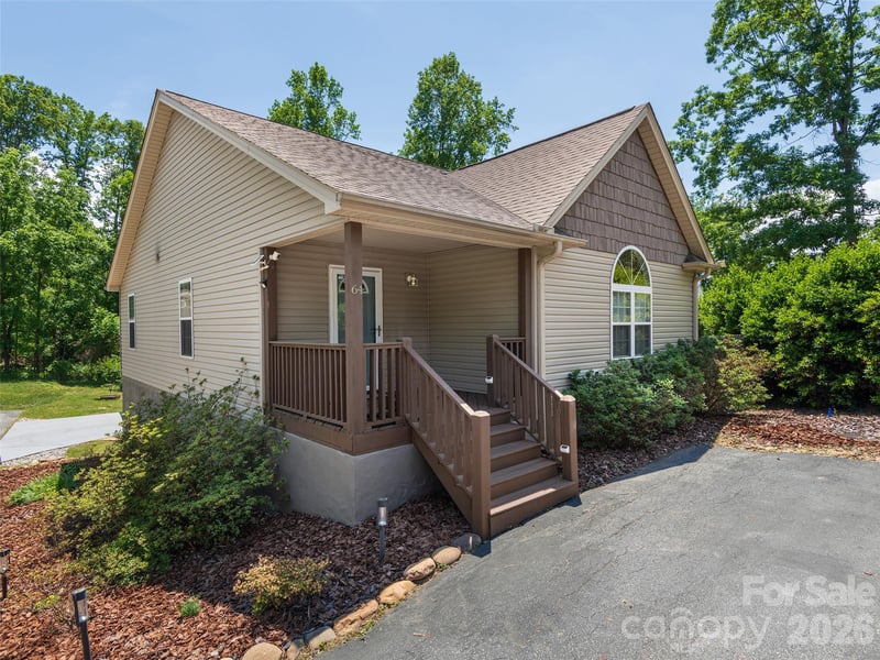 64 Springside Rd, Asheville, NC 28803