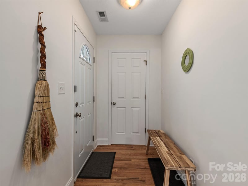 64 Springside Rd, Asheville, NC 28803