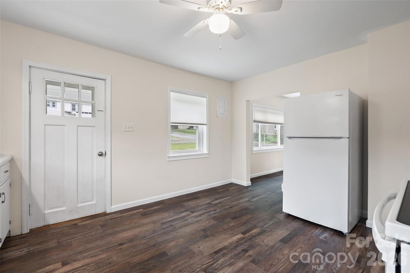34 Stephens Rd, Waynesville, NC 28786