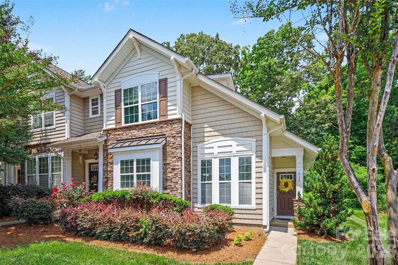717 River Park Rd, Belmont, NC 28012
