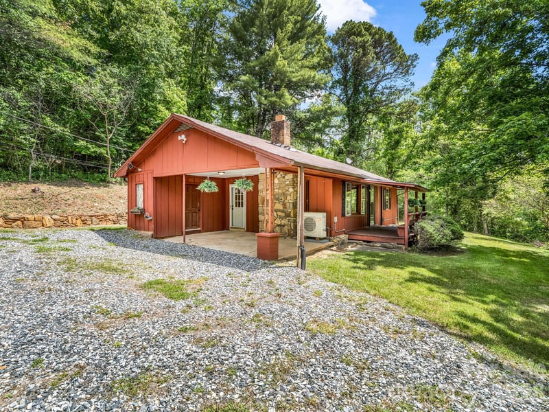 1395 Tillery Branch Rd, Marshall, NC 28753