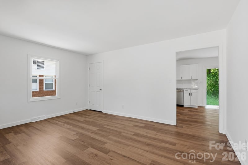 714 Bilmark Ave, Charlotte, NC 28213