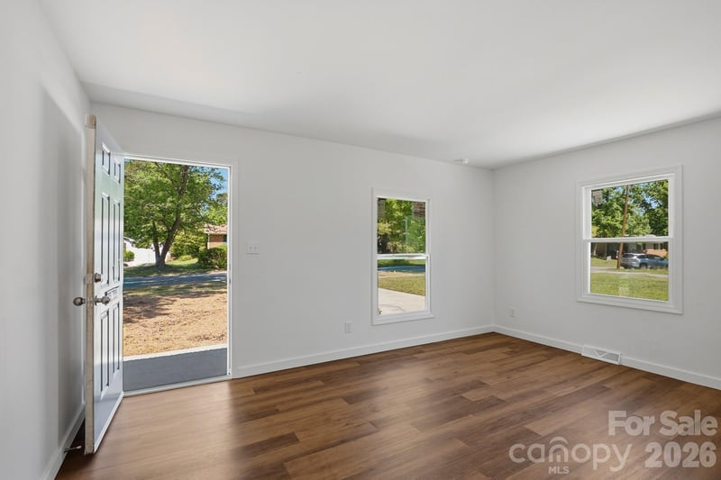 714 Bilmark Ave, Charlotte, NC 28213