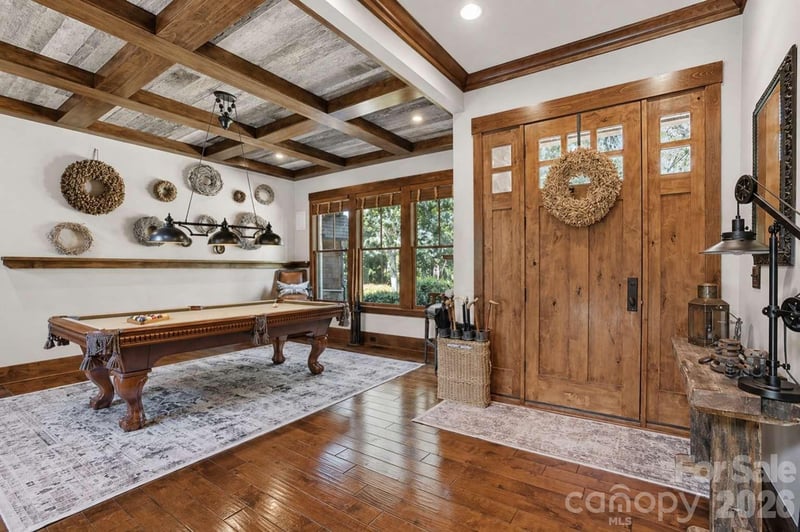 9208 Flying Eagle Ln, Charlotte, NC 28278