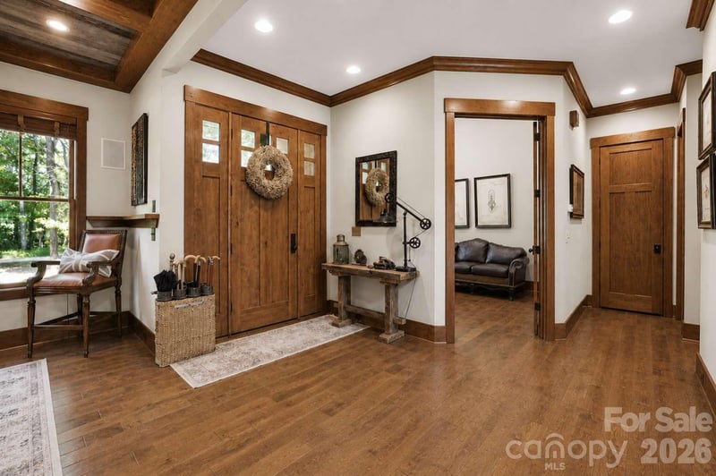 9208 Flying Eagle Ln, Charlotte, NC 28278