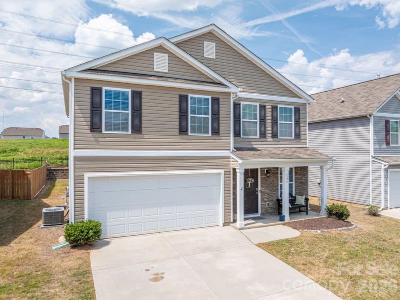 1536 Gaston Mountain Dr, Dallas, NC 28034