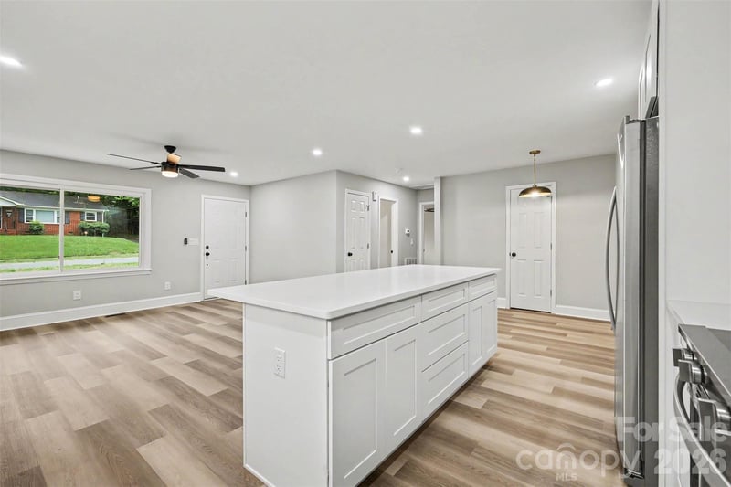 3716 Fieldcrest Rd, Charlotte, NC 28217