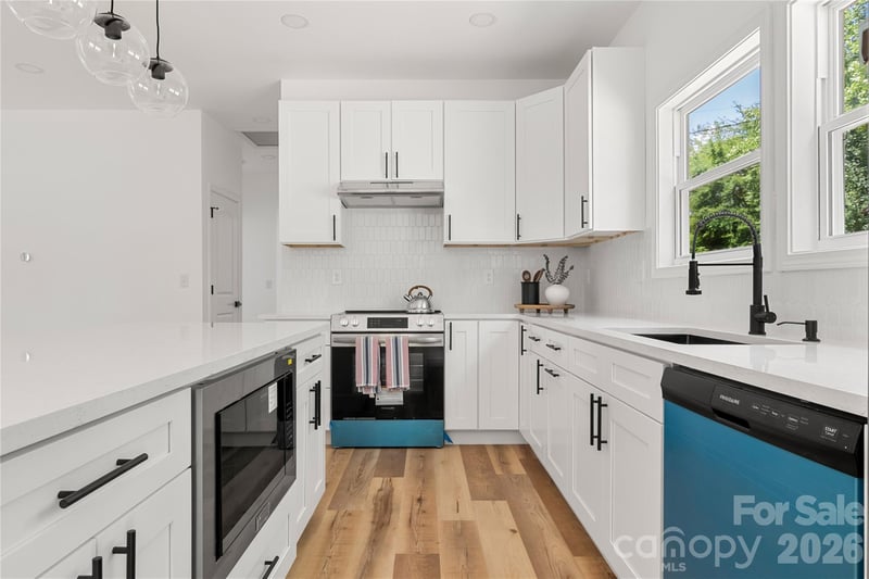612 Hardin Rd, Dallas, NC 28034