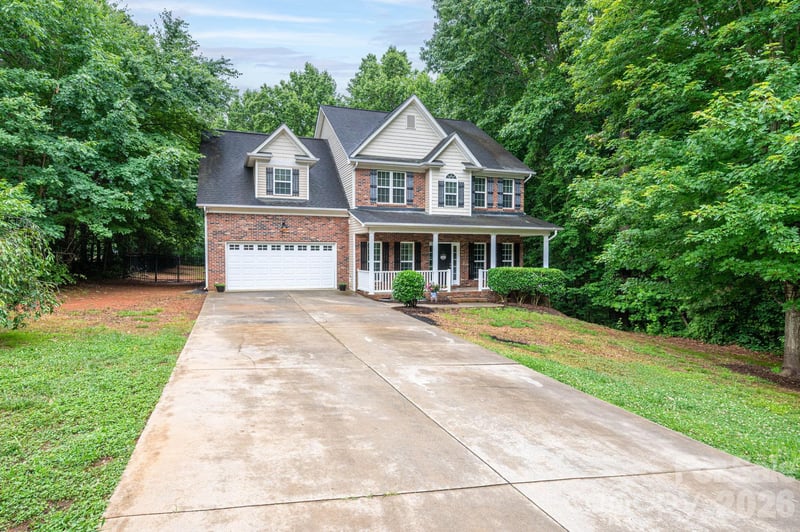 105 Tanager Ln, Mooresville, NC 28117
