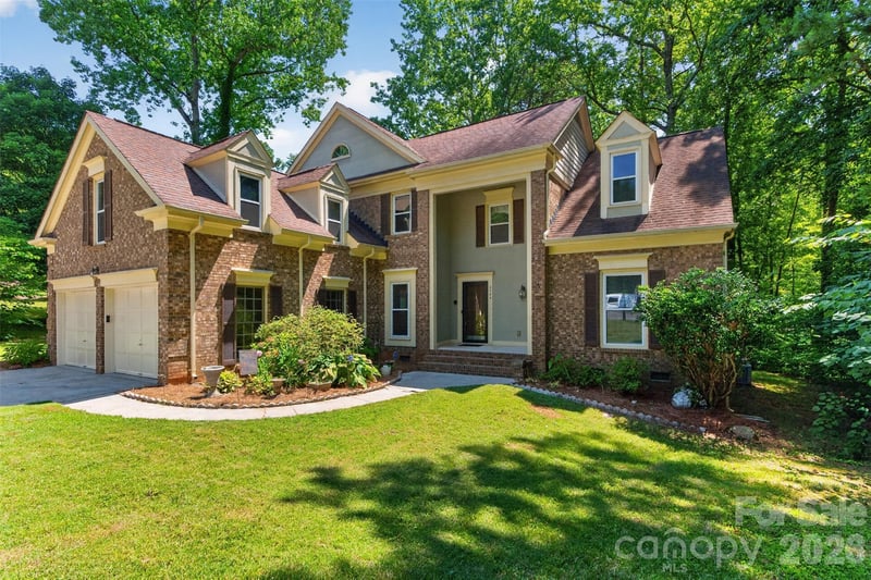 5706 Maylandia Rd, Charlotte, NC 28269