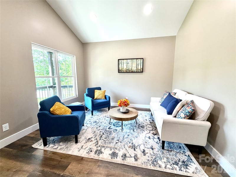 128 Arrowood Ln, Harmony, NC 28634