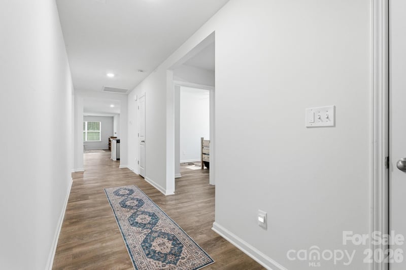 2814 Sherrills Stream Dr, Sherrills Ford, NC 28673