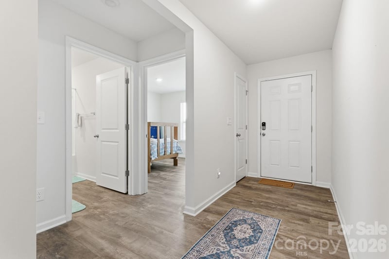 2814 Sherrills Stream Dr, Sherrills Ford, NC 28673