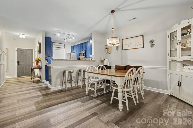 10616 Hill Point Ct, Charlotte, NC 28262