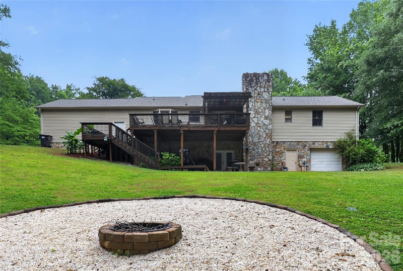 711 Candlewick Dr, Salisbury, NC 28147