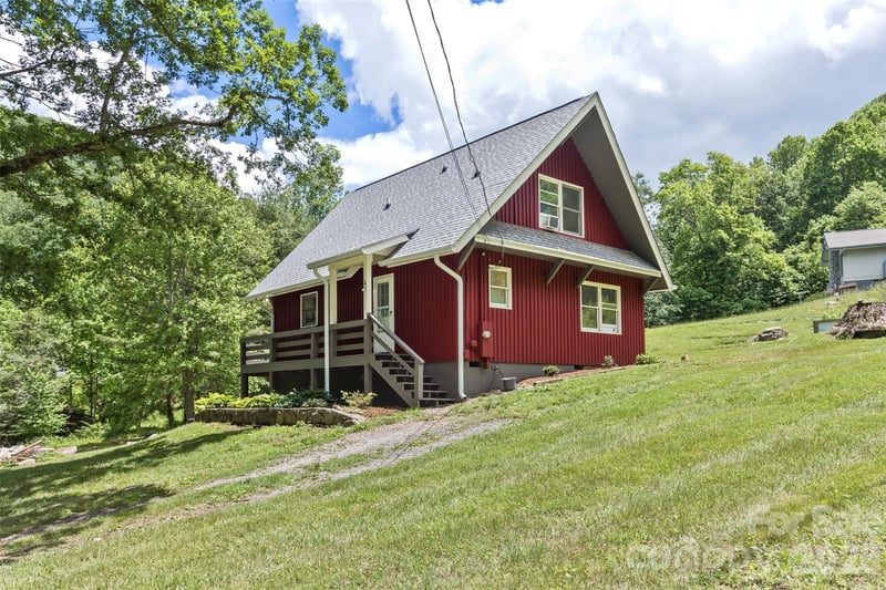 47 Fir Cir, Canton, NC 28716