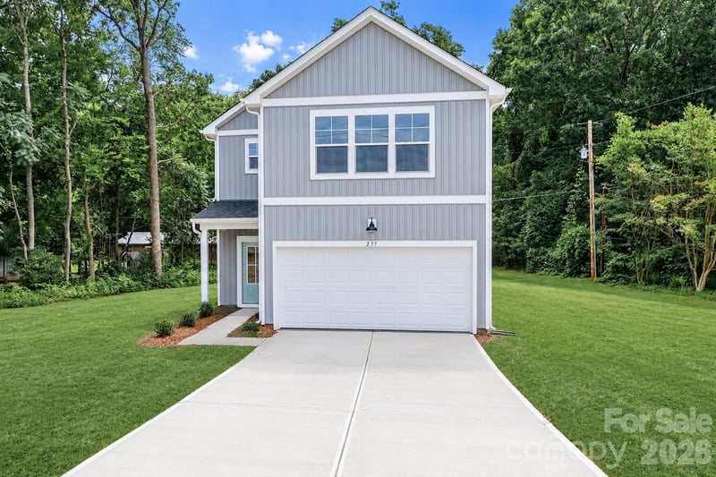 237 Third Creek Rd, Statesville, NC 28677