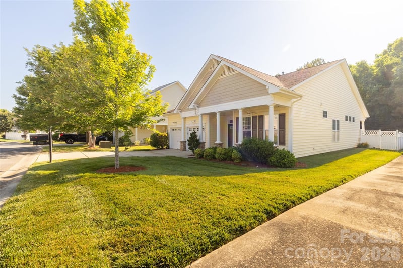 524 Sugar Tree Dr, Rock Hill, SC 29732