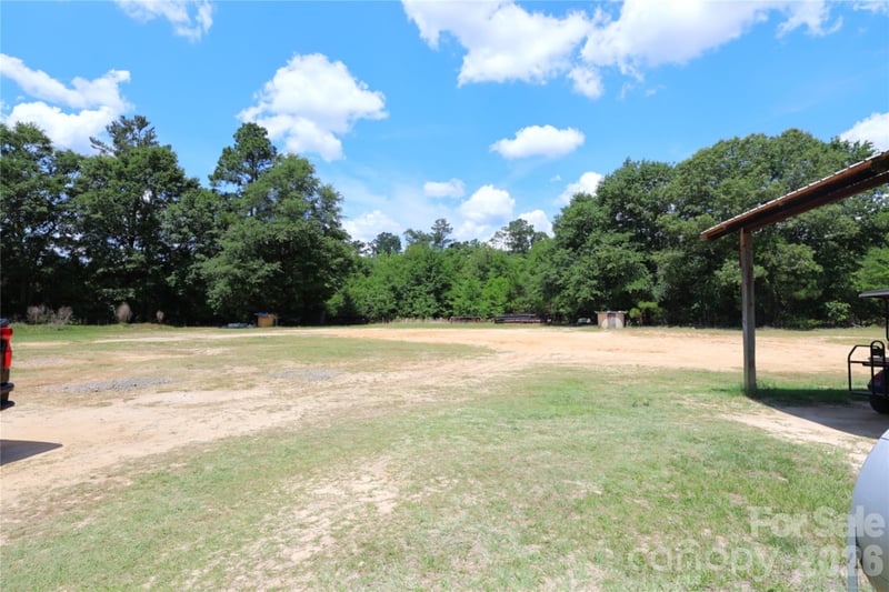 2121 Whitetail Rd, Blackville, SC 29817