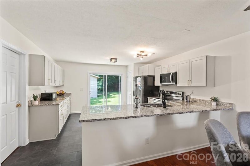 3119 Decapolis Dr, Charlotte, NC 28215