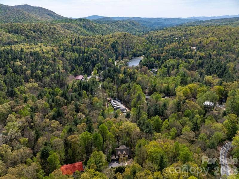 145 Jeter Mountain Rd, Hendersonville, NC 28739