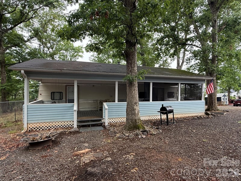 107109 Holly Cove Trl #E100/101, Mount Gilead, NC 27306