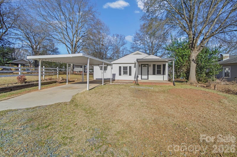 211 9th St, Belmont, NC 28012